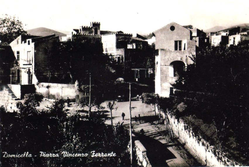 Piazza Vincenzo Ferrante in Domicella